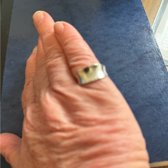 New concave band silver adjustable ring - Picture 3 of 4